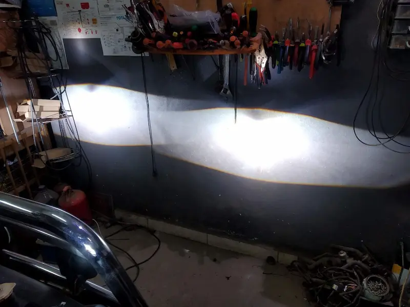 Встановлення LED ламп в заводську оптику Ford Mondeo Львів