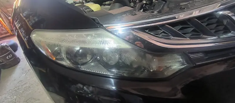 Усунення запотівання фари